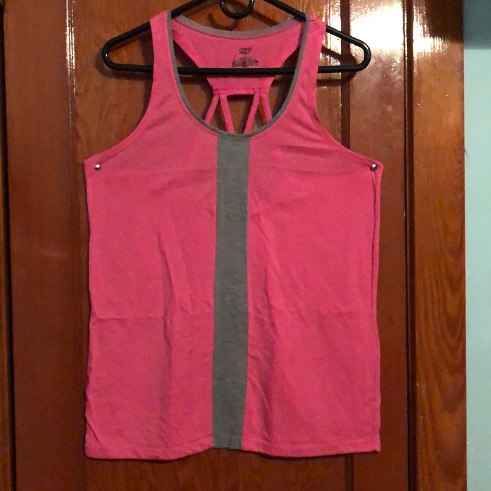 Sports shirt